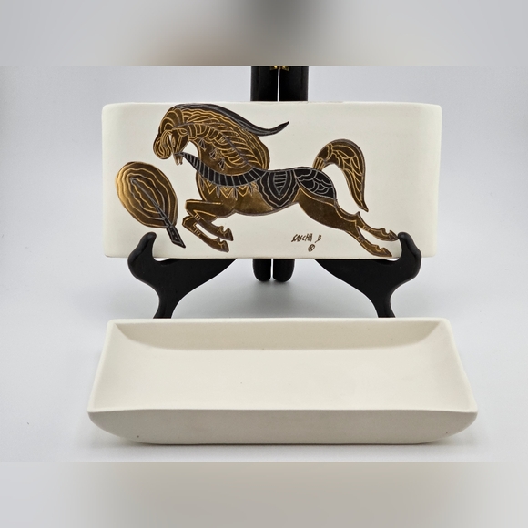 Sascha Brastoff Golden Gilt Gold Horse Ceramic Jewelry Trinket Box Tray Lid MCM - Picture 1 of 12